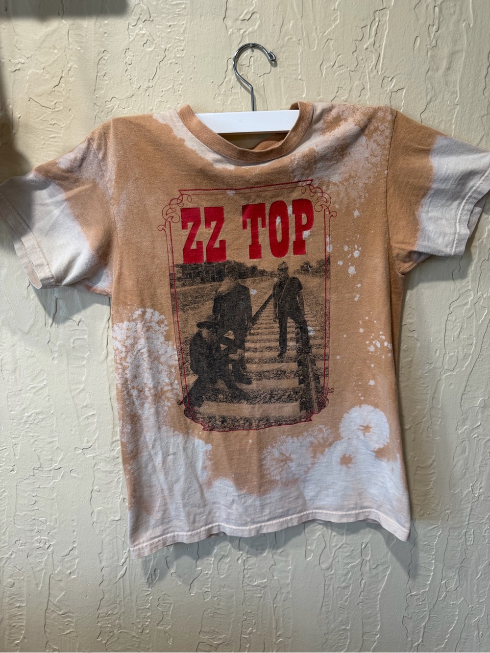 Graphic Short Sleeve Tee — Tan & White Bleach
